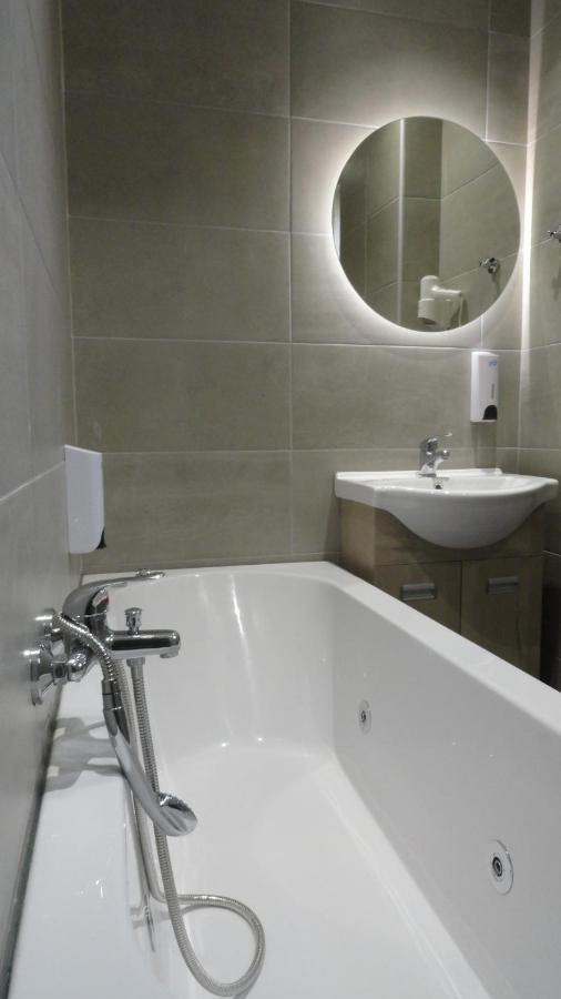 Afroditi Hotel Плакіас Екстер'єр фото