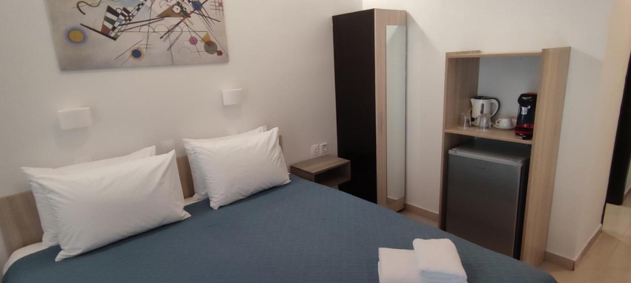 Afroditi Hotel Плакіас Екстер'єр фото